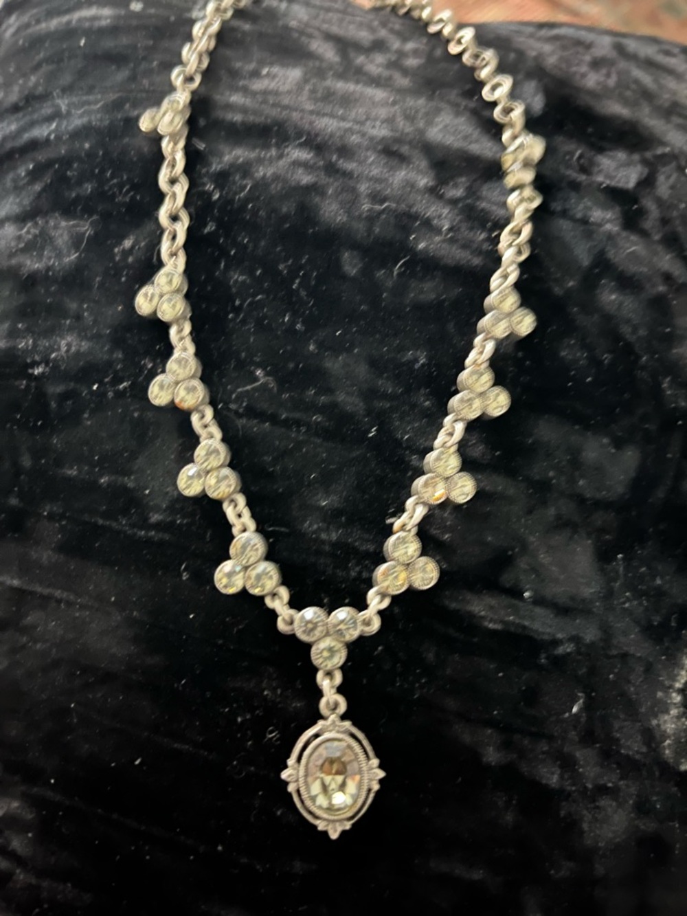vintage Tommassini Peridot Green Crystal Lavalier Necklace Silver Tone
